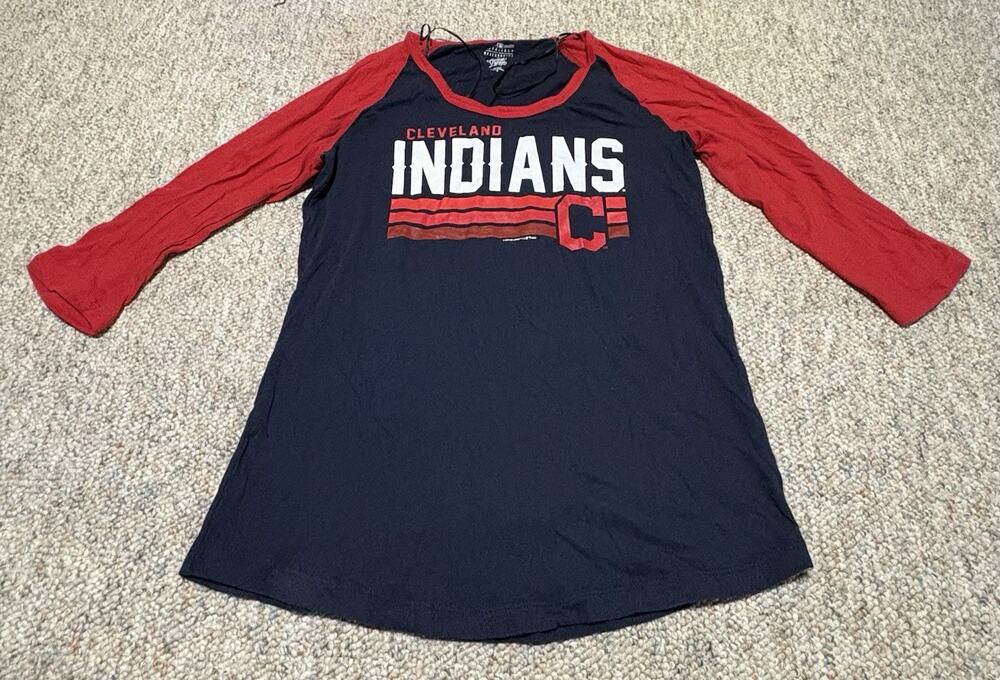 Cleveland Indians 3/4 Sleeve Shirt Size Medium Women’s Campus Lifestyles